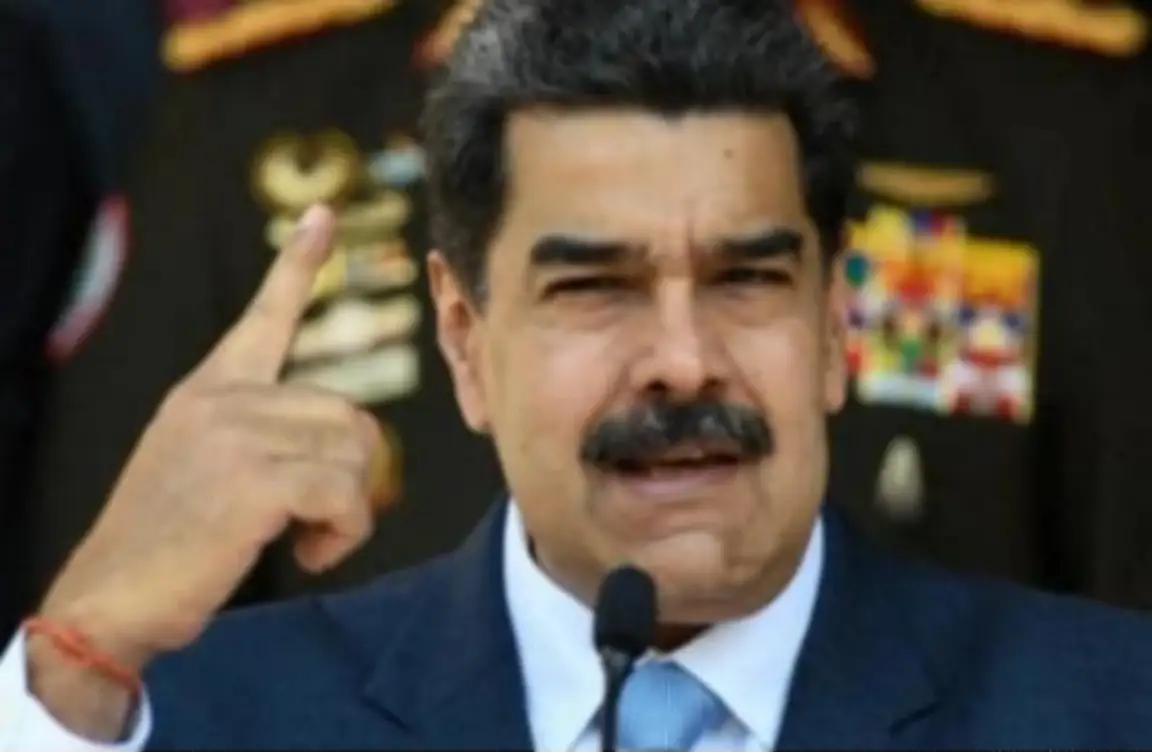 太突然了！美国刚刚传来大消息！
当地时间2月26日，一场罕见的法律大戏在纽约南区