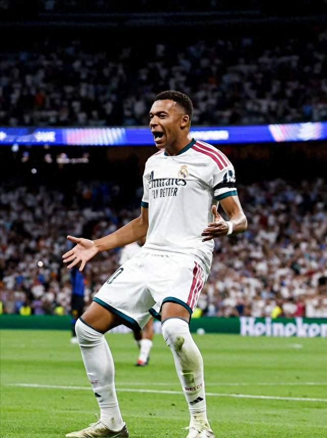 2-1验出皇马真神！不是姆巴佩不是巴尔韦德，穆帅两个狠招要来了