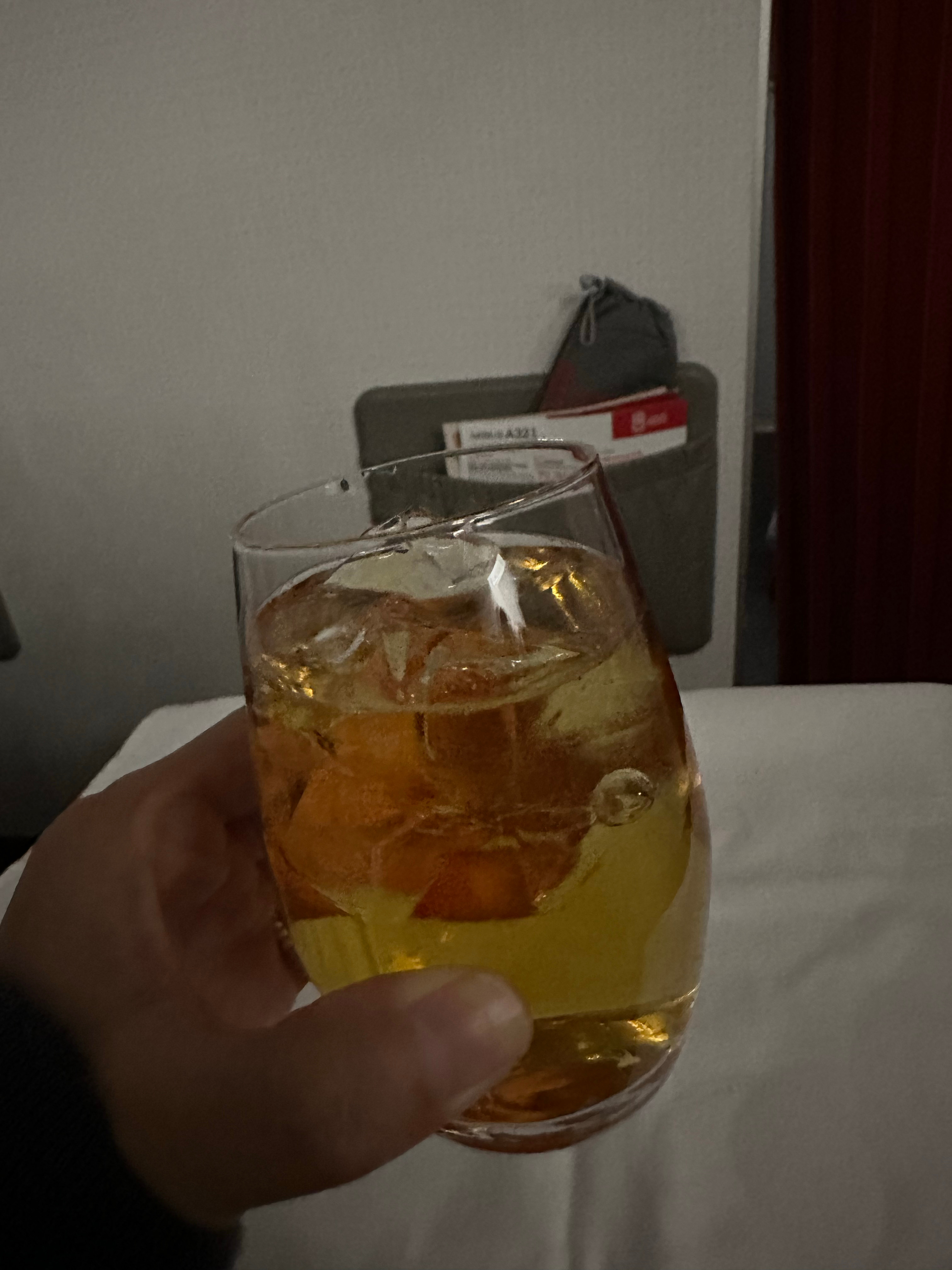 一张图证明我来过这里今天穿什么[超话] 长这么大第一次来✈️✅🙏💓 说四季如