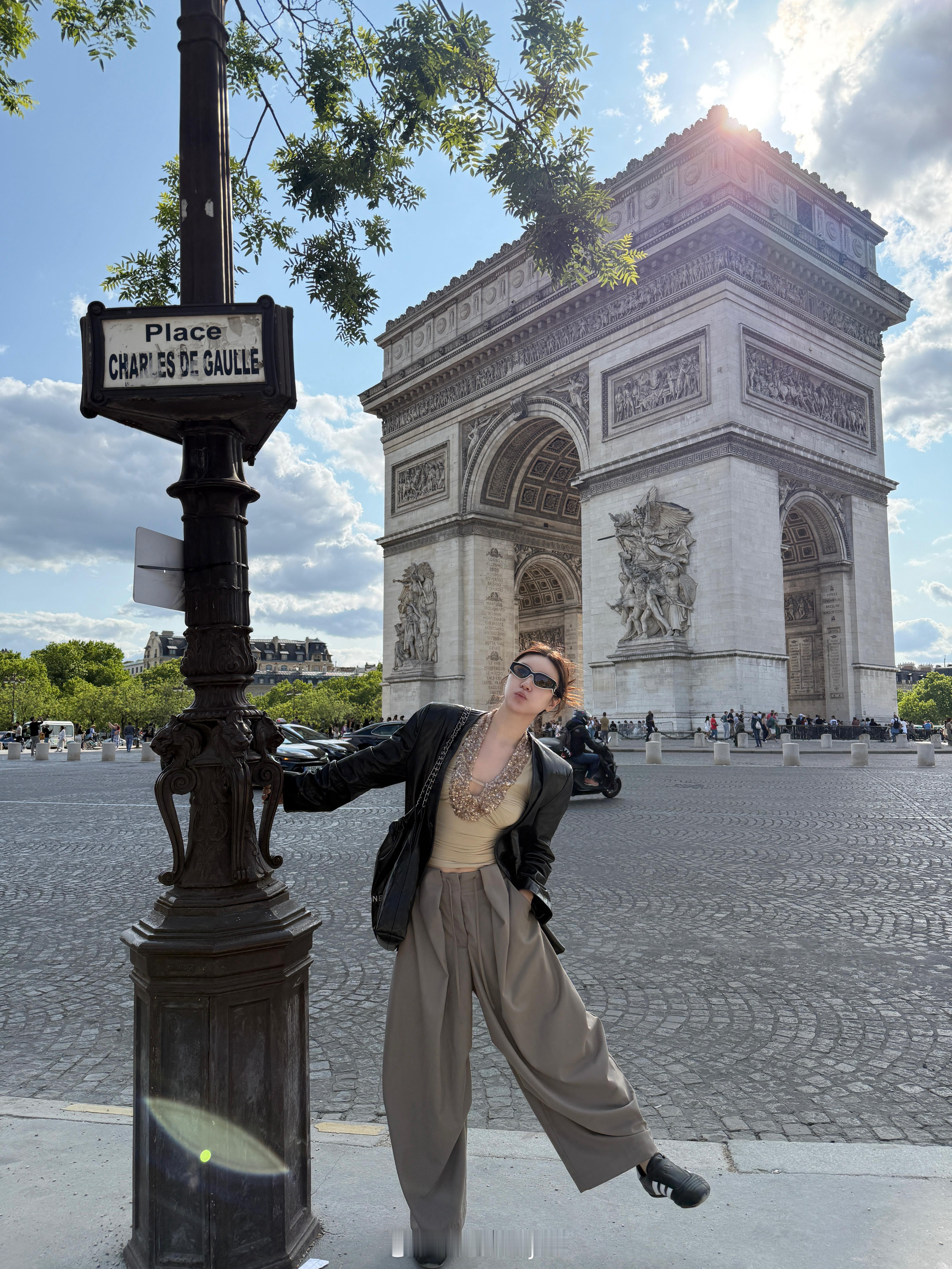 保持分享欲之Breakfast in Paris ☕️🥐一杯热巧开启巴黎美好的