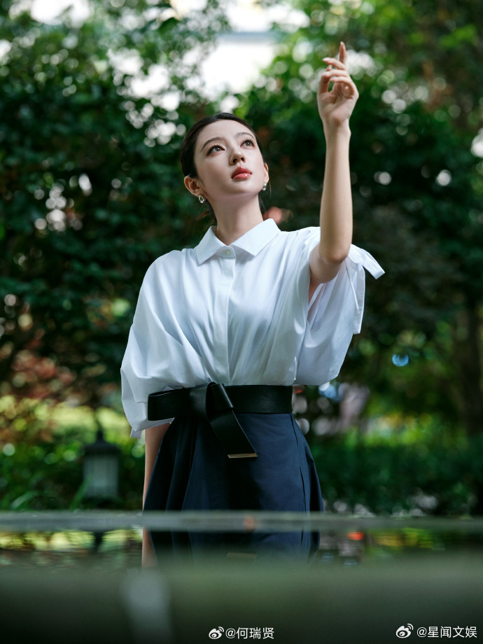何瑞贤完全是电影脸何瑞贤美成这样了  这才是我们的中式美人呀，何瑞贤完全是电影脸