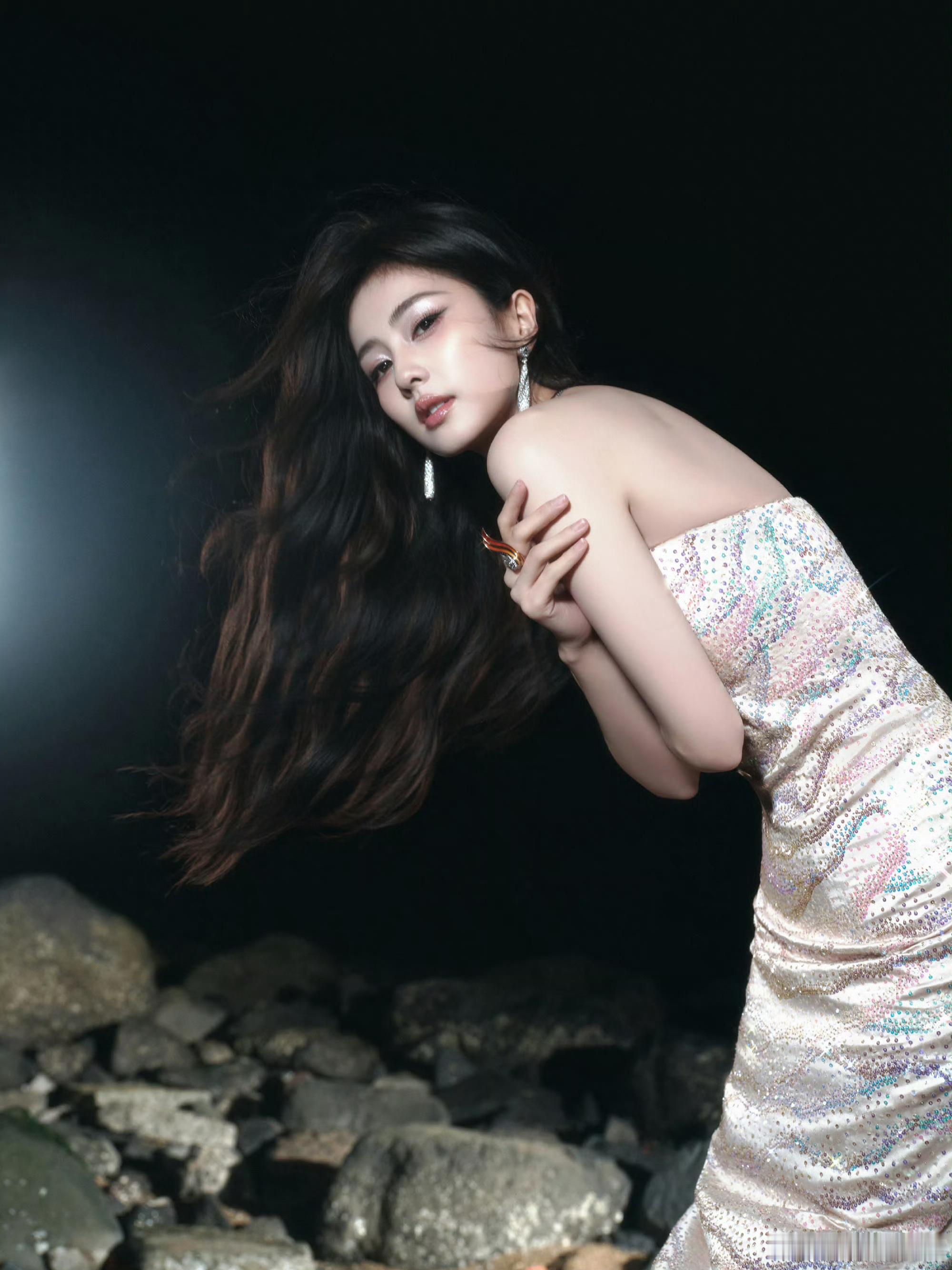 白鹿星光大赏三套不同的造型！星光熠熠！美神太美了