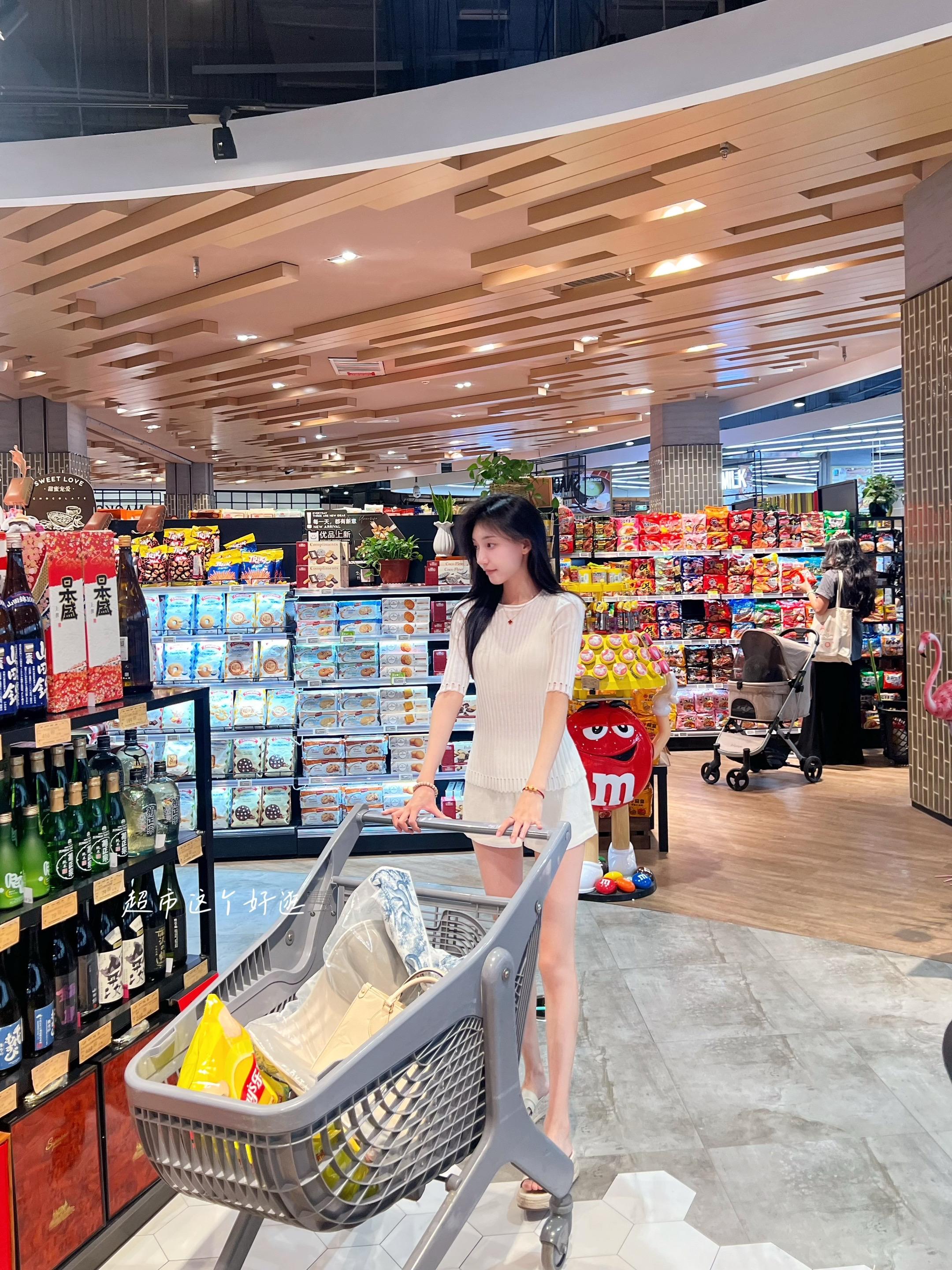 我就是一个脾气很大的小女孩。