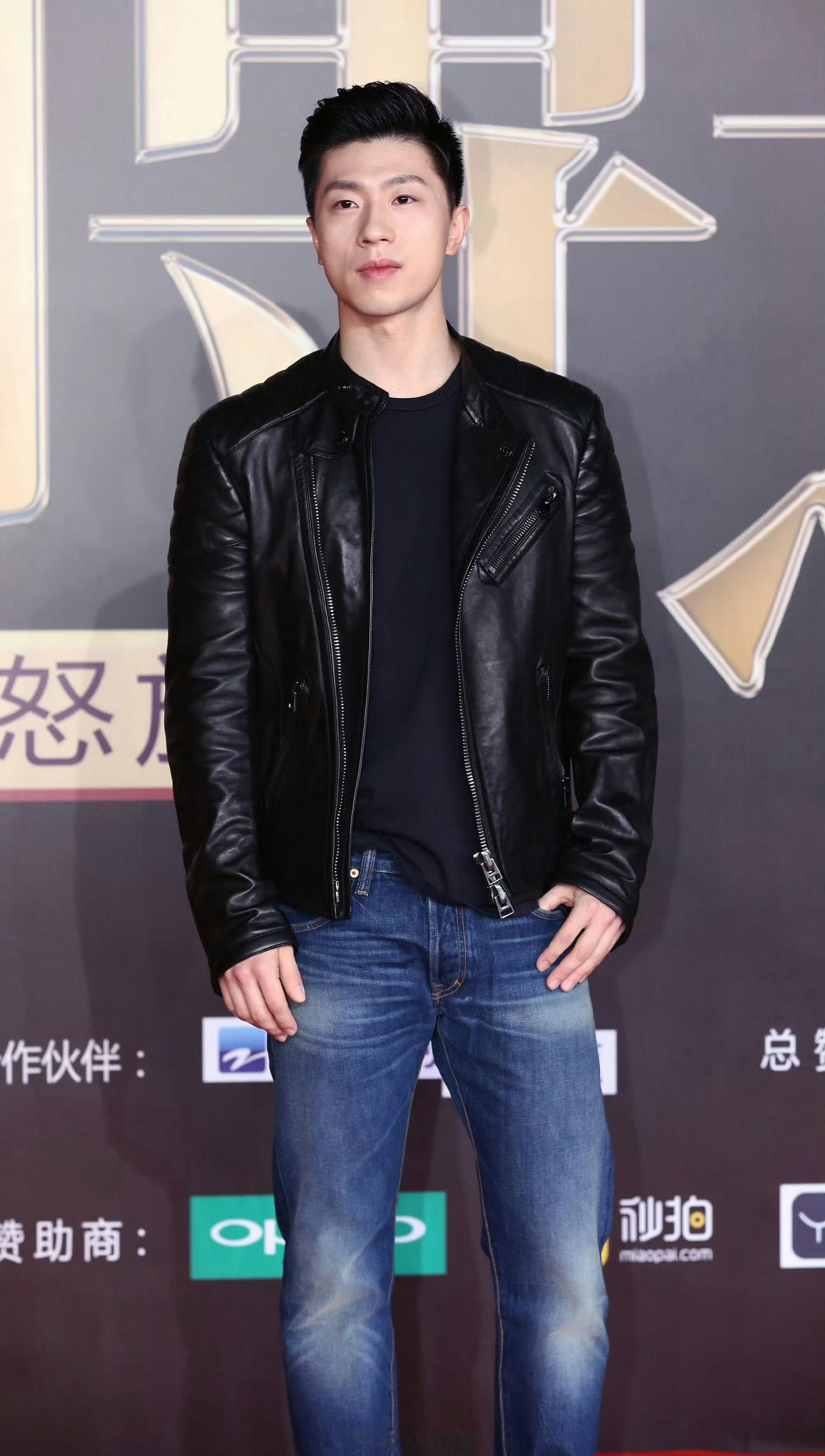 虽然这人一直在大众面前的形象都是平平和和的，16年全满贯后难掩锋芒也是理所当然的