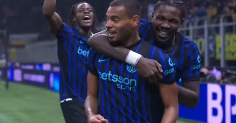 📢 据《米兰体育报》报道：恰尔汗奥卢将首发出战，姆希塔良与泽林斯基谁将登场尚存