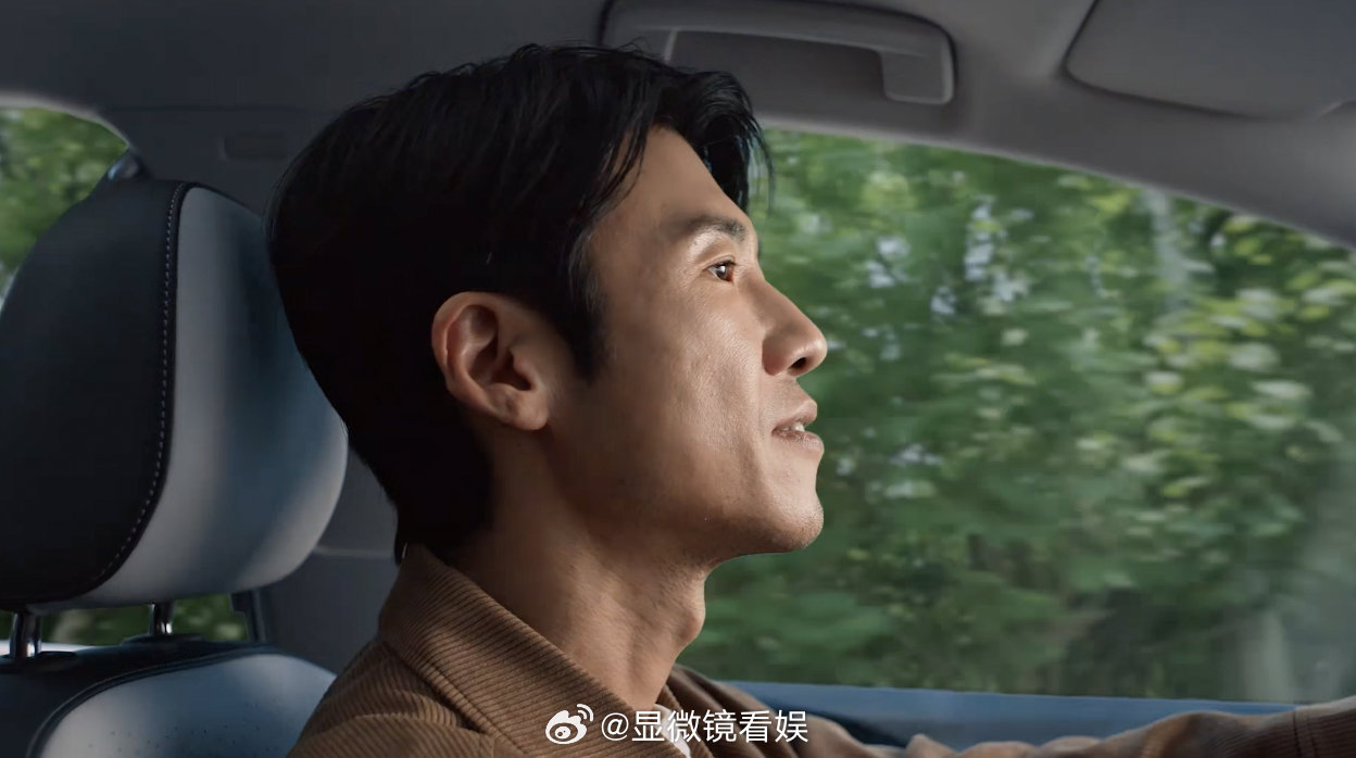 王骁才是最佳旅行搭子 家庭出行，王骁的观念太戳人了，“美好的陪伴，是让全家人都舒