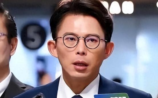 民进党准备下死手，黄国昌从美国带回了道密令，欲向大陆交投名状
 
2026 年 