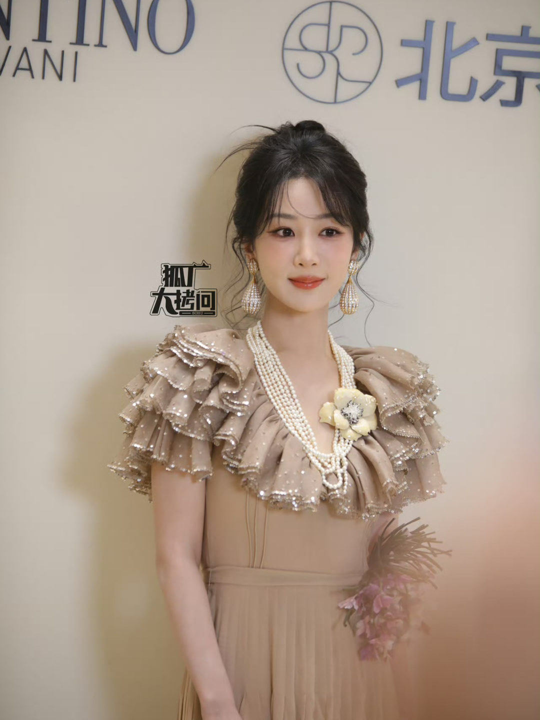 杨紫、张柏芝、胡先煦、徐艺洋今日同场活动生图，几位状态都很好啊~胡先煦你是真的冷