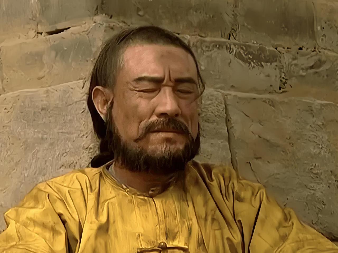 雍正登基后，最棘手的旧臣之一就是年羹尧。这个曾经权倾一时的大将军，手握西北军权，