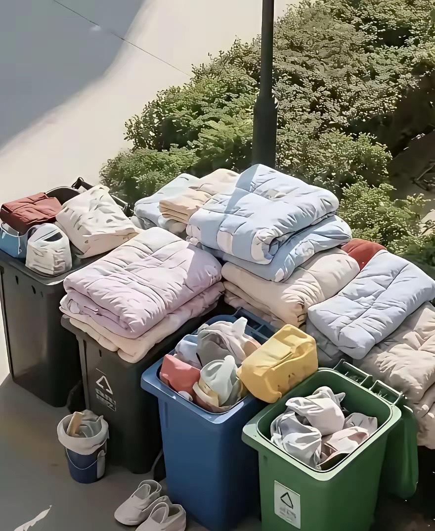 为啥扔掉都不送给学弟学妹 