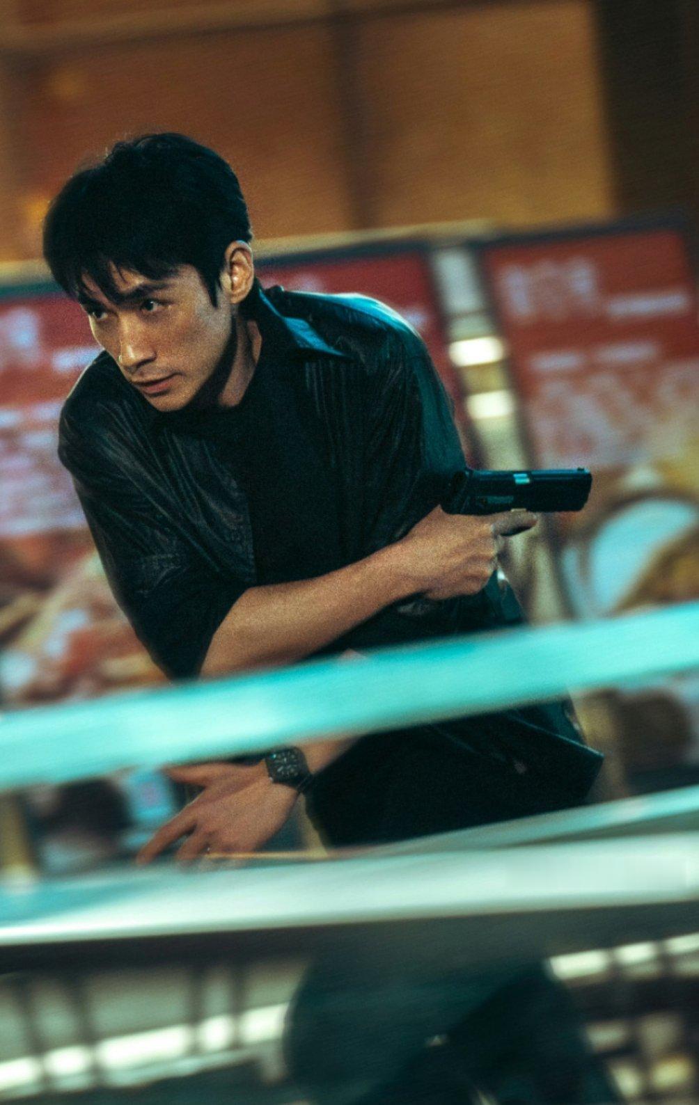 有故事感的脸朱一龙