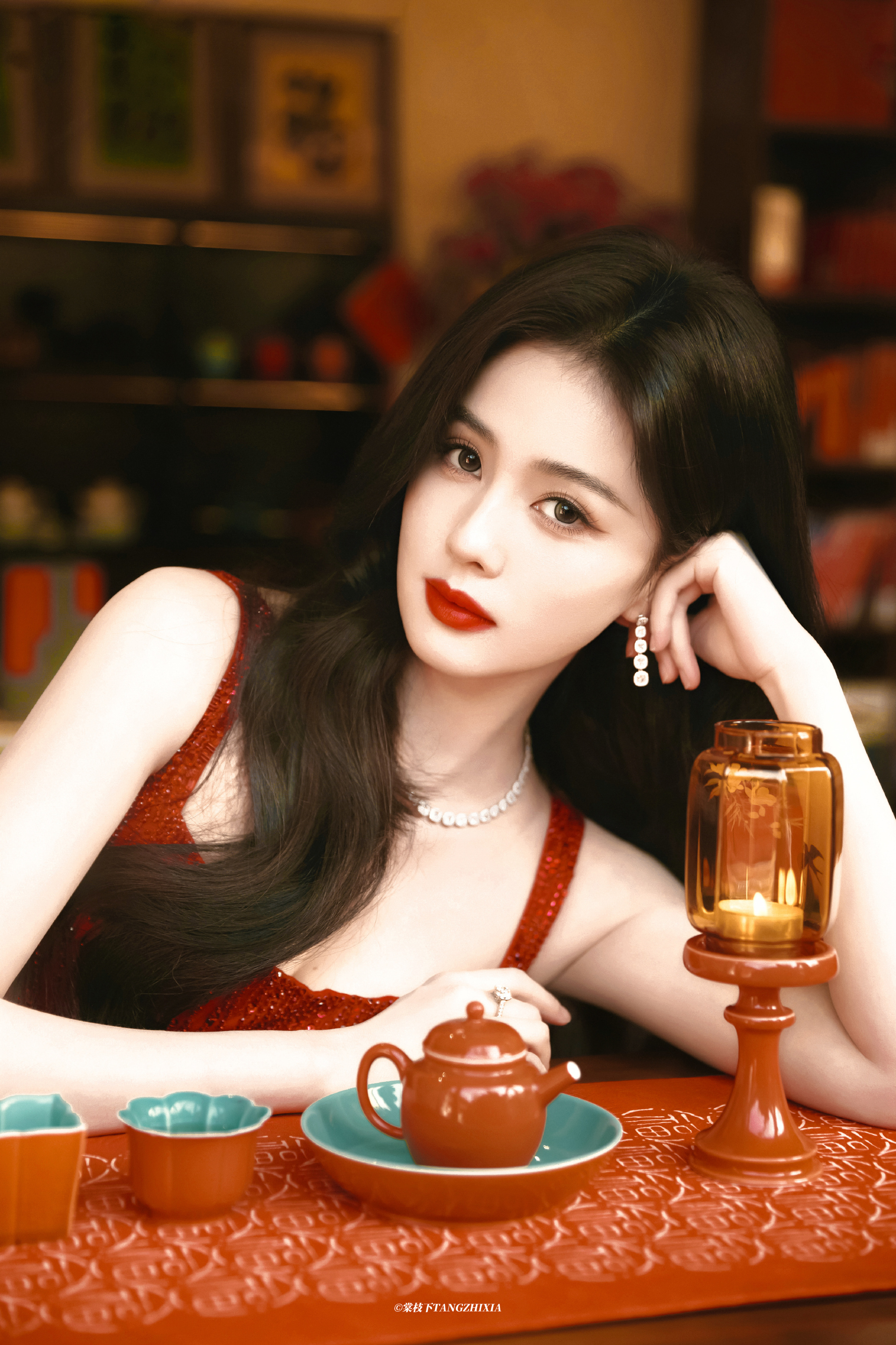 白鹿  白鹿莫离 白鹿叶璃 只要不放弃春天，念念不忘，必有回响つ♡⊂