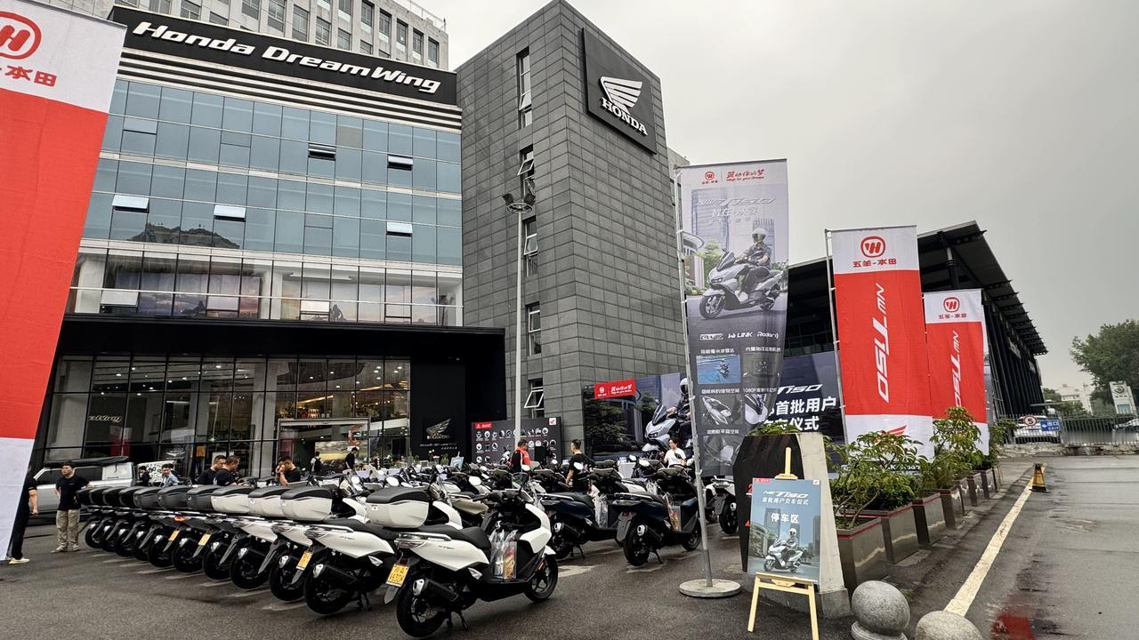 五羊本田NWT150成都首批用户交车！【来自懂车帝车友圈】