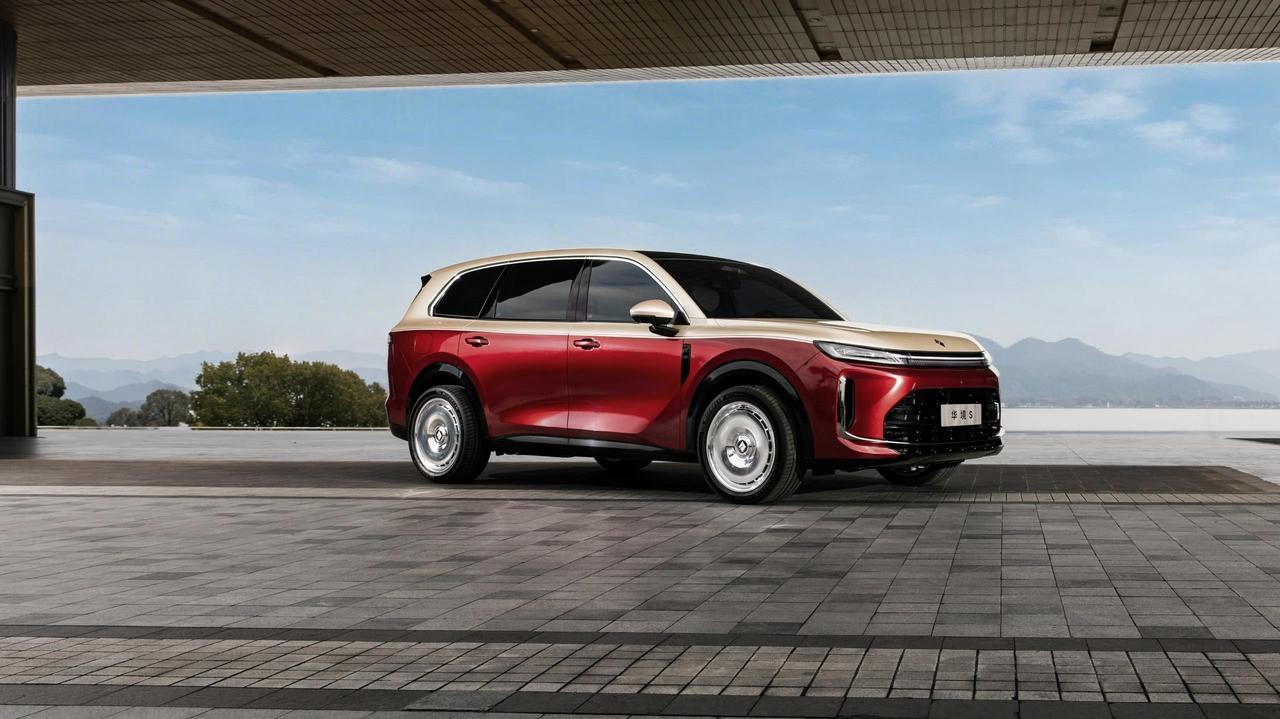 家人们谁懂啊！华境S这波直接把智驾的“天花板”打下来了！全系标配华为乾崑ADS 