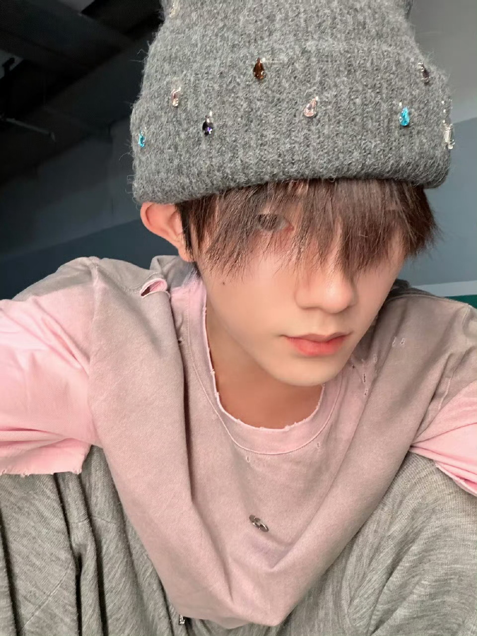 建议直接开个「每日自拍盲盒」栏目，我愿为这个项目氪金终生！