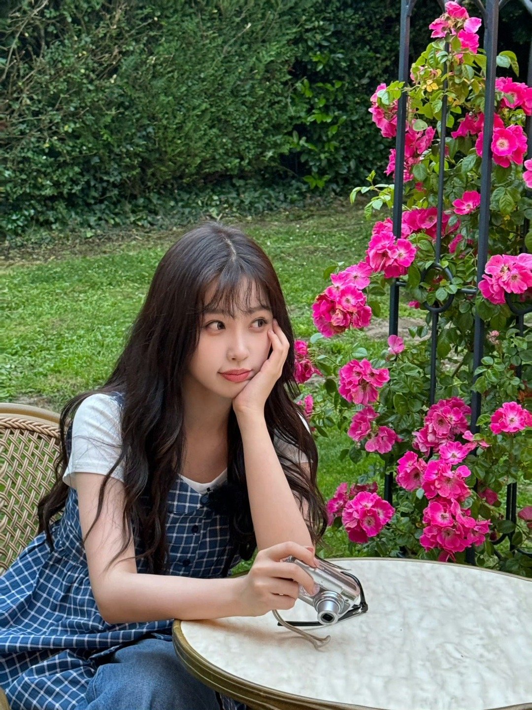 #虞书欣给徐海乔披哥打call#虞书欣和徐海乔两个人的友谊真的是非常不错，而且看