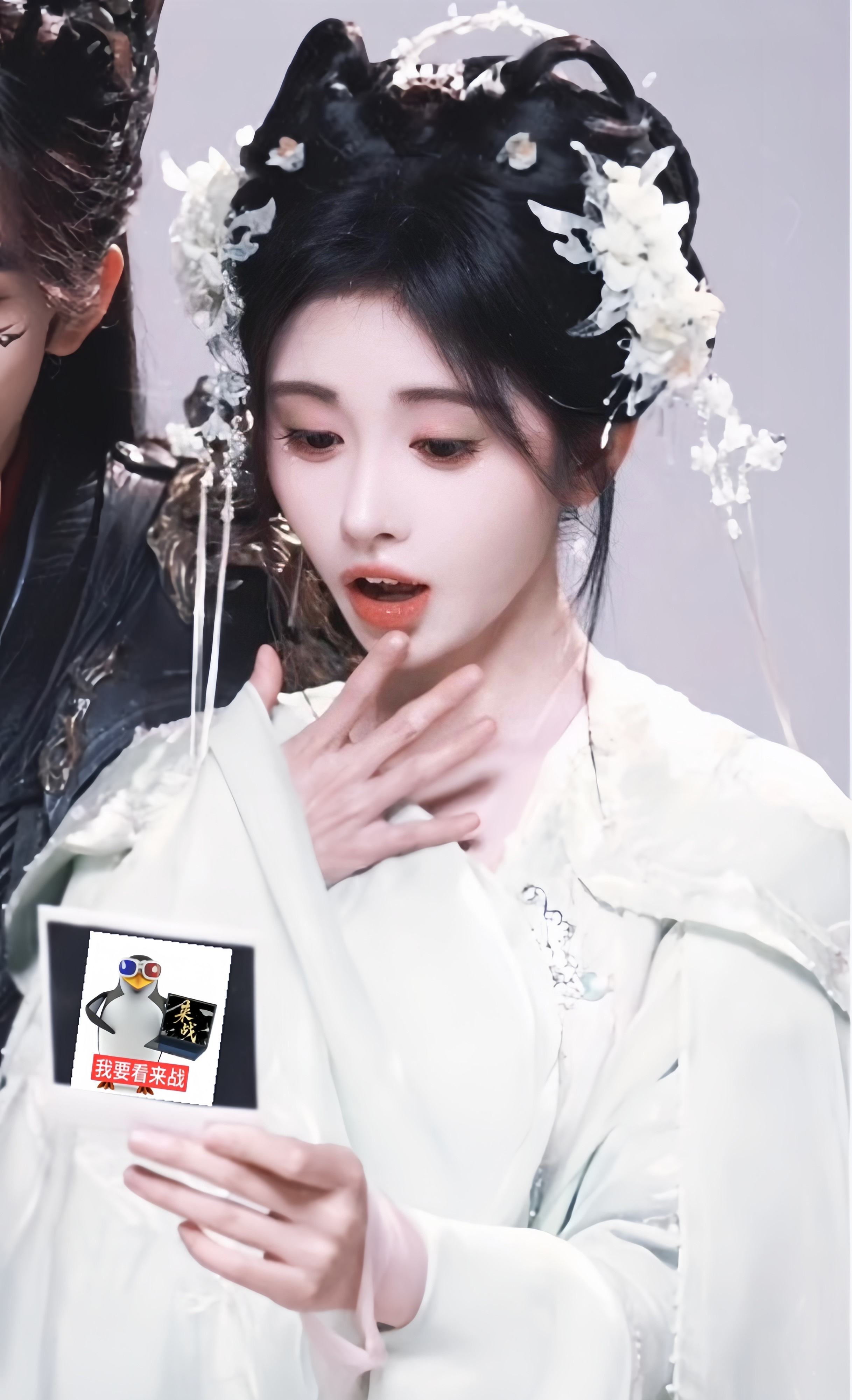 姜黎非来支持妹妹阿黛了 