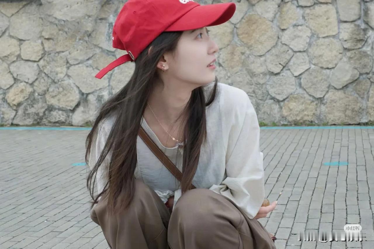 陈钰琪更新，海边的倩