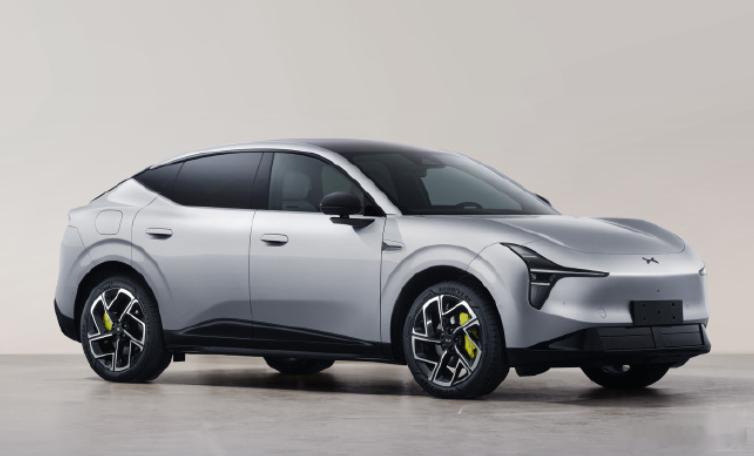 小鹏最近出的新车，的确颜值一直保持在位了。MONA L03，MONA系列的第一款