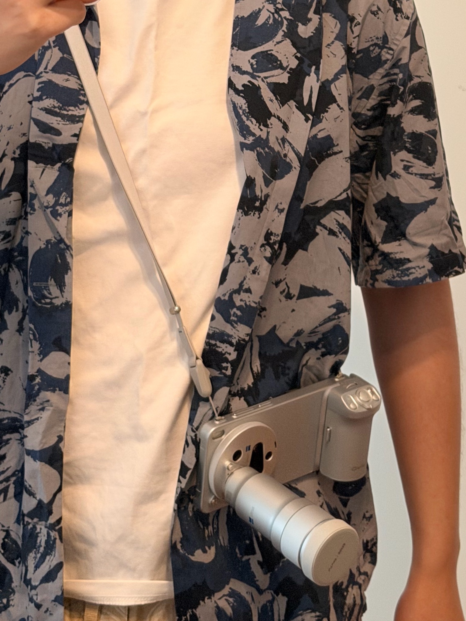 背着我的V单出门了