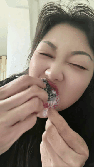 钢丝球刷牙，
这个办法靠谱吗？