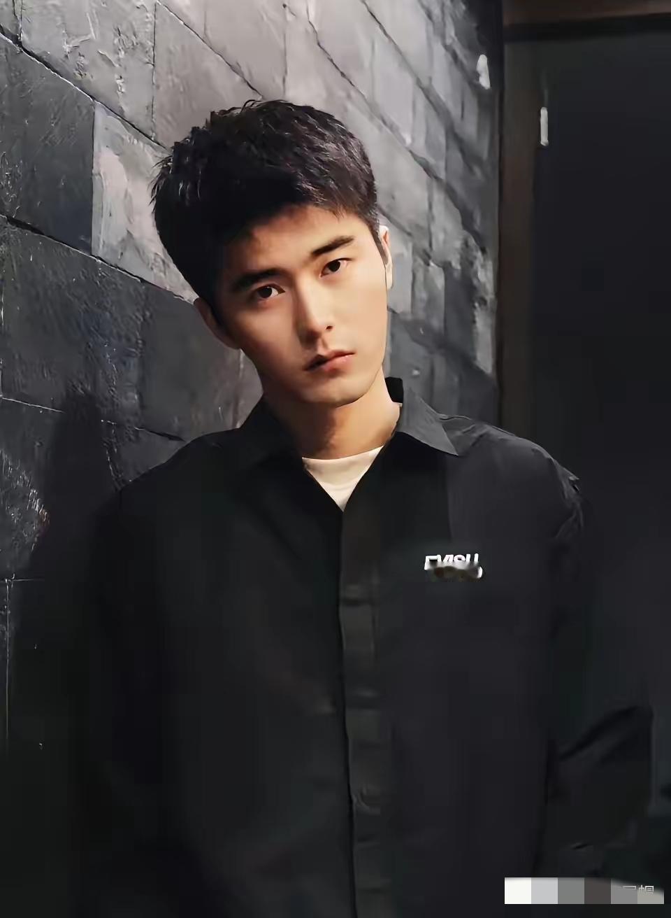 不陪酒真的会被打！
娱乐圈真是法外之地啊……
看到刘奕畅这事儿我后背都发凉——就