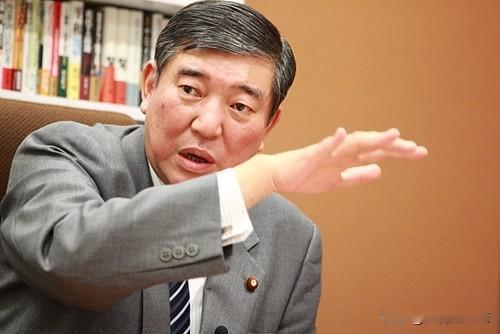 石破茂警告美国：日本右翼从未真正认输
 
　　据日本媒体报道，8月21日，日本前