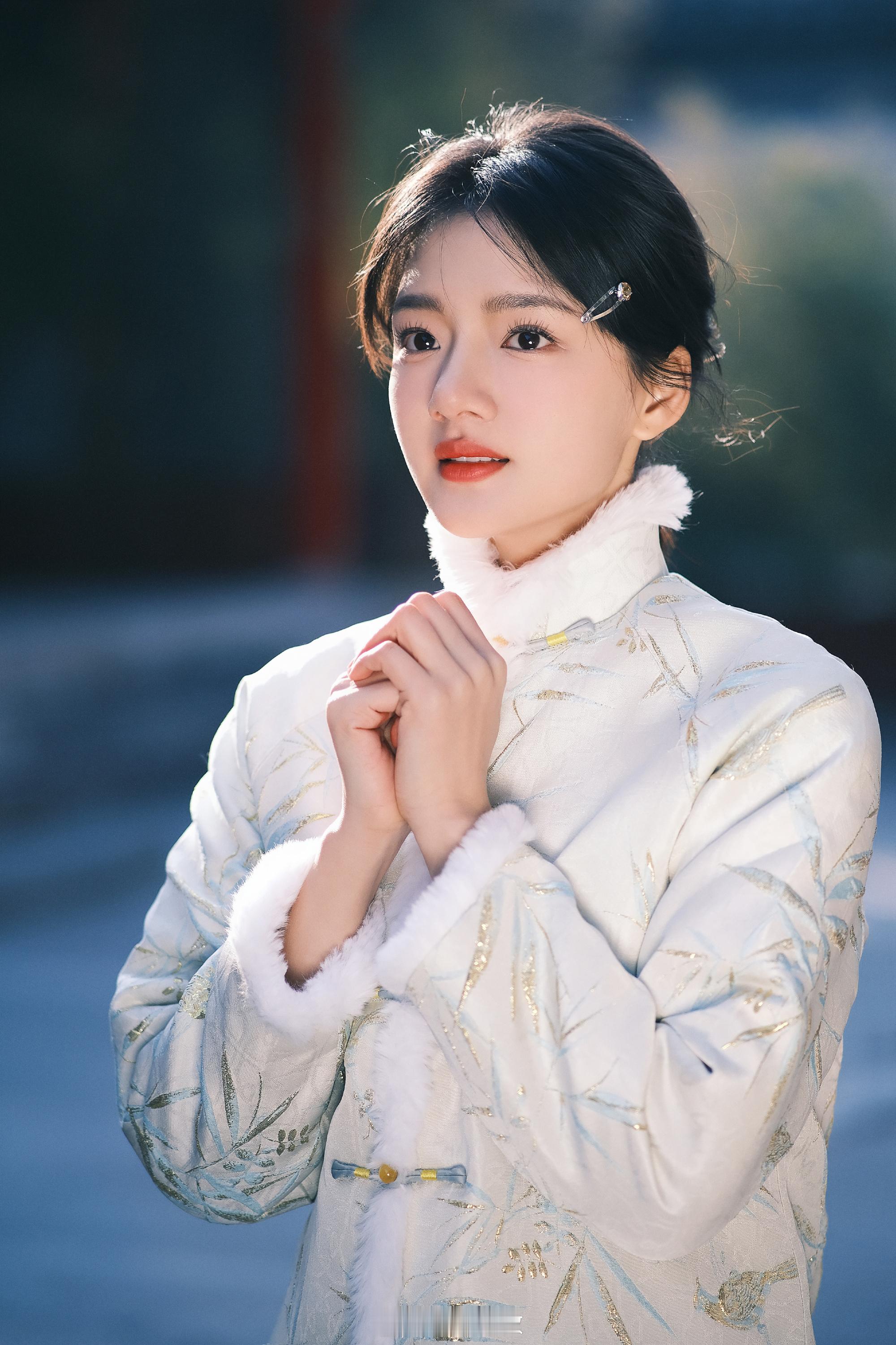 任敏好像变好看了点？ ​​​