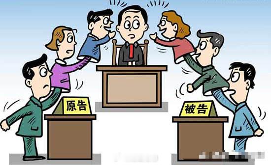 法官，名字中有官，在西方叫法官大人，勋爵，接近于神职，代表权力和规则；律师，名字