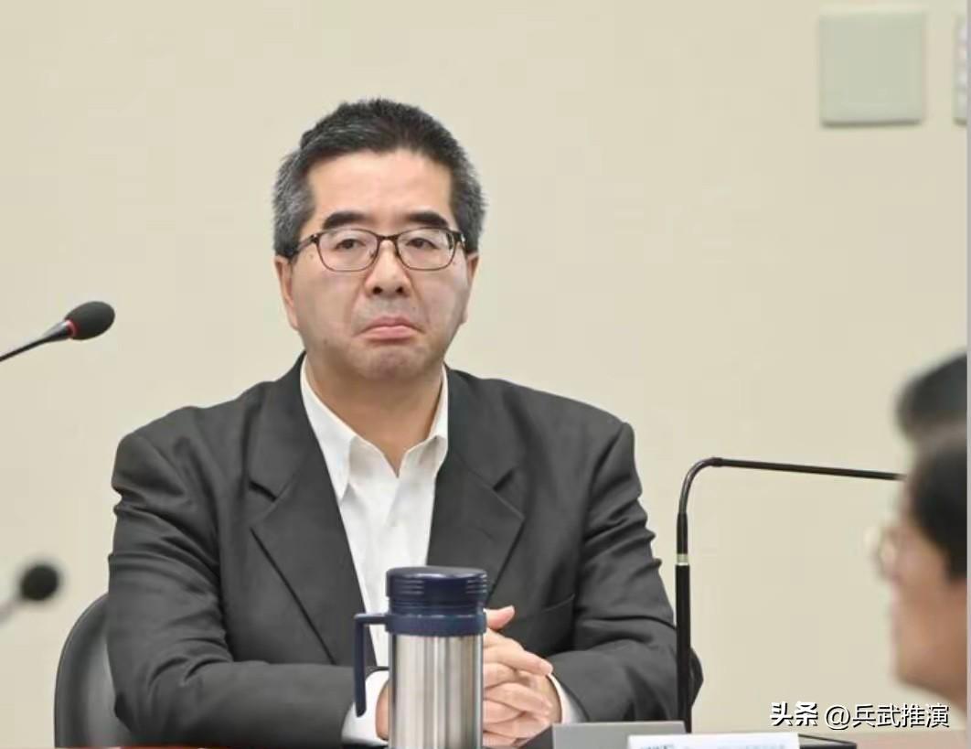 马英九基金会正式提告，要求对萧旭岑、王光慈等两人提起刑事调查。

这件事让原本的