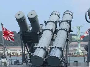 日本敢不敢开第一枪？早已万事俱备！
 
最先被突破的，是束缚日本数十年的法律红线