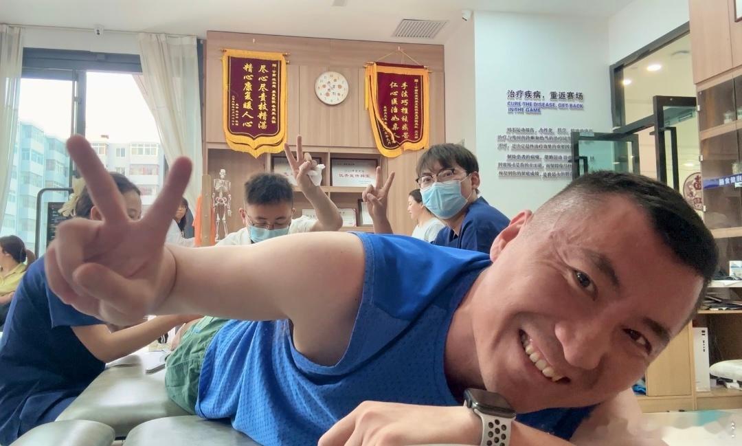 与其为了那些无法挽回的事情耿耿于怀，不如换个角度重新开始。好梦~~~ ​​​