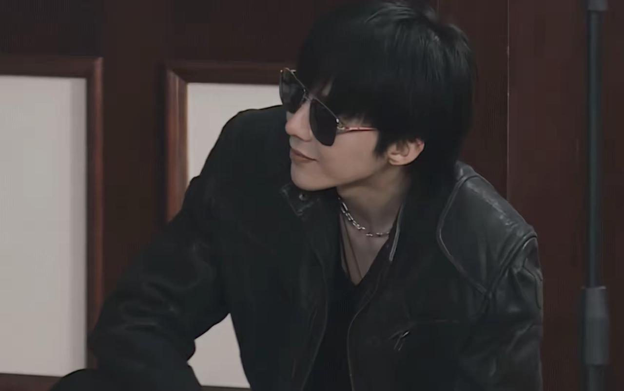 歌名就是文案。终极笔记 黑瞎子
