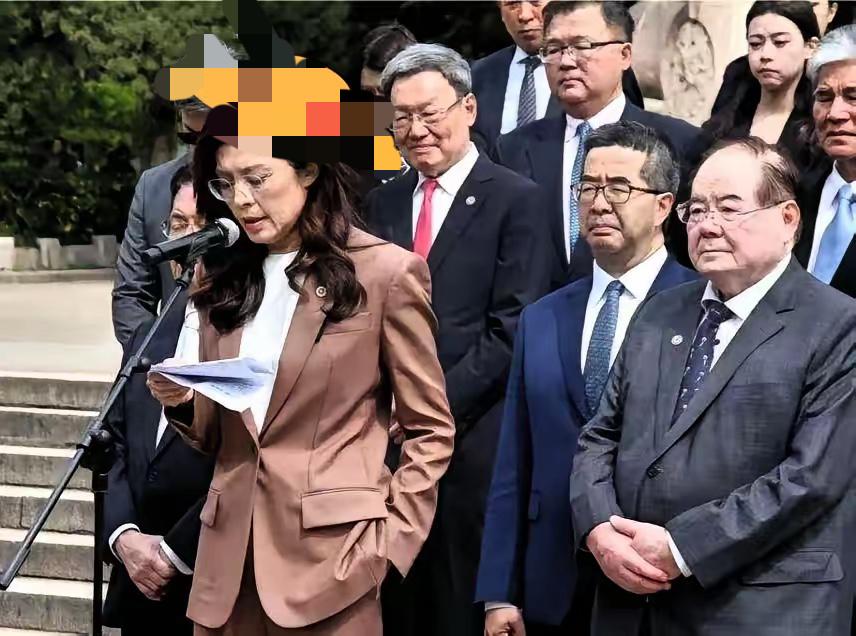短短四十分钟协商直接谈不拢，5月8日就要直接开会强行表决，连表面的体面都懒得维持