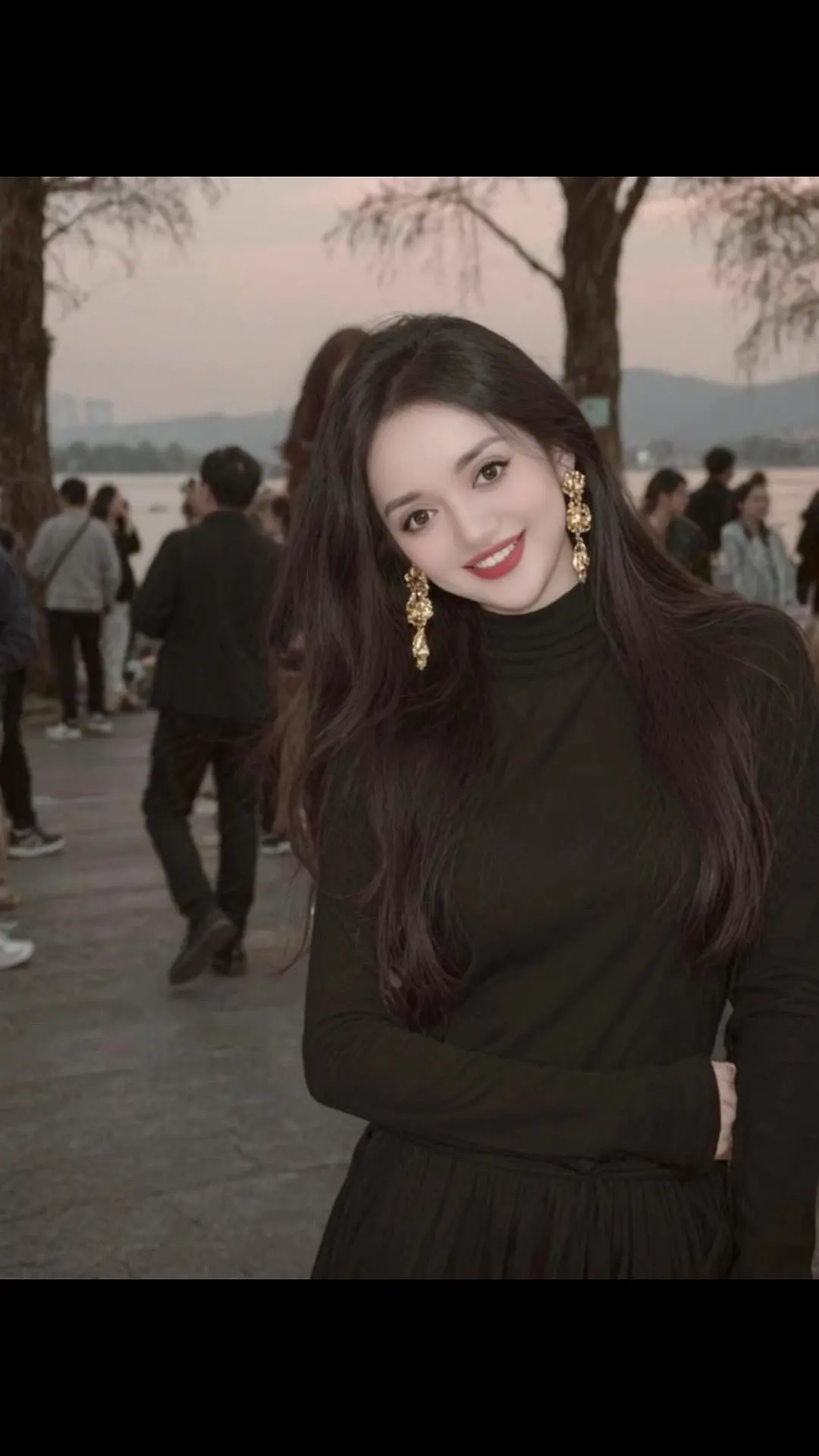 祝我们都有稳定的情绪和爱。