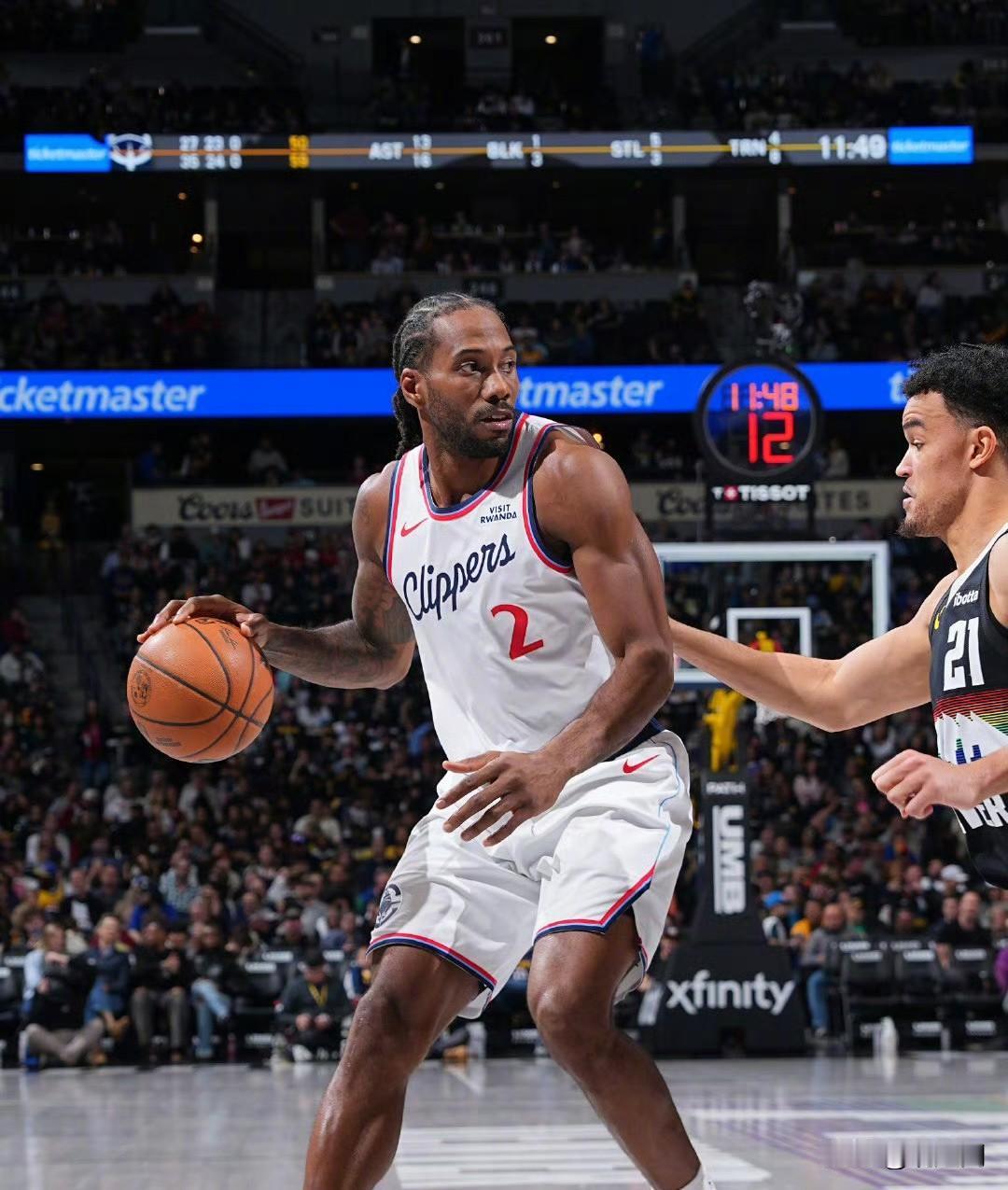 看了20年球还有补吹三分犯规！
快船客场不敌掘金裁判，三连胜遭终结
哈登25分，