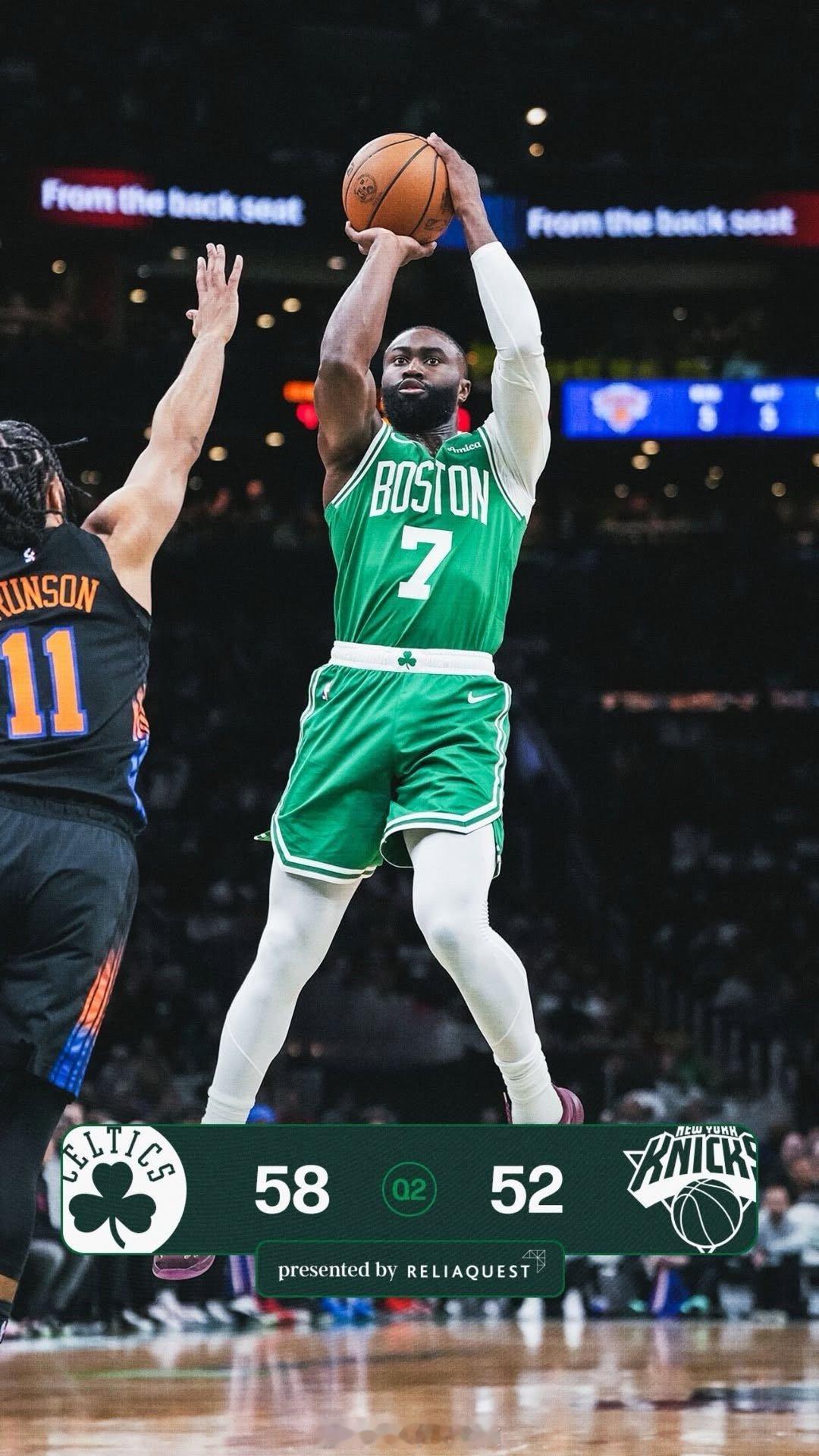 半场结束，凯尔特人58-52尼克斯🔥布朗22分2助攻，怀特9分，小西蒙斯7分，