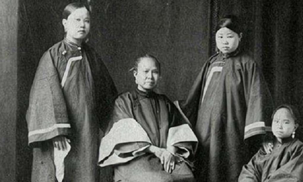 民国风云人物谭延闿母亲出殡之日，他伏在棺木上大喊“我死了”，背后有何故事
192