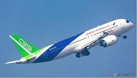 美国这一刀捅的可真够狠！一刀直插 C919 命脉，中国引以为傲的商飞C919客机