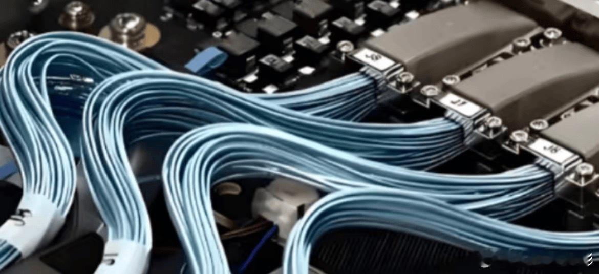 铜缆高速互联：线缆连接器供应格局梳理一. 高速连接器分类高速连接器是用于传输高速