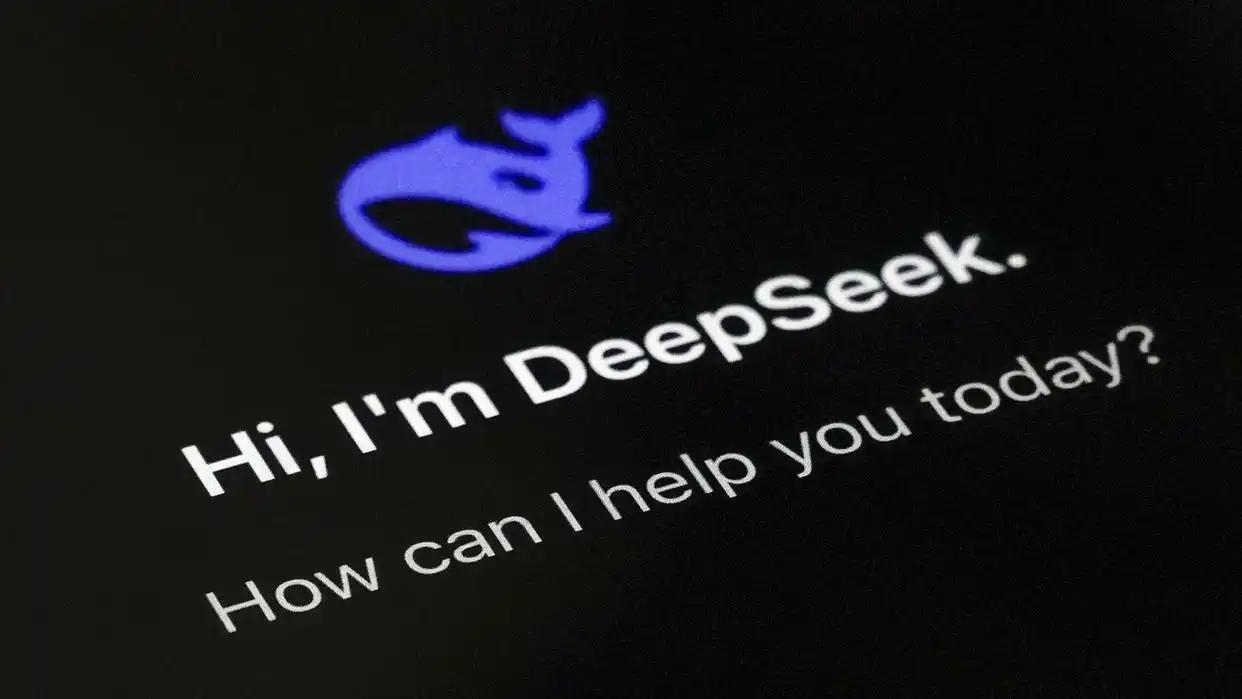 据彭博社报道，DeepSeek正在进行一轮规模约700亿元人民币的融资。

据知