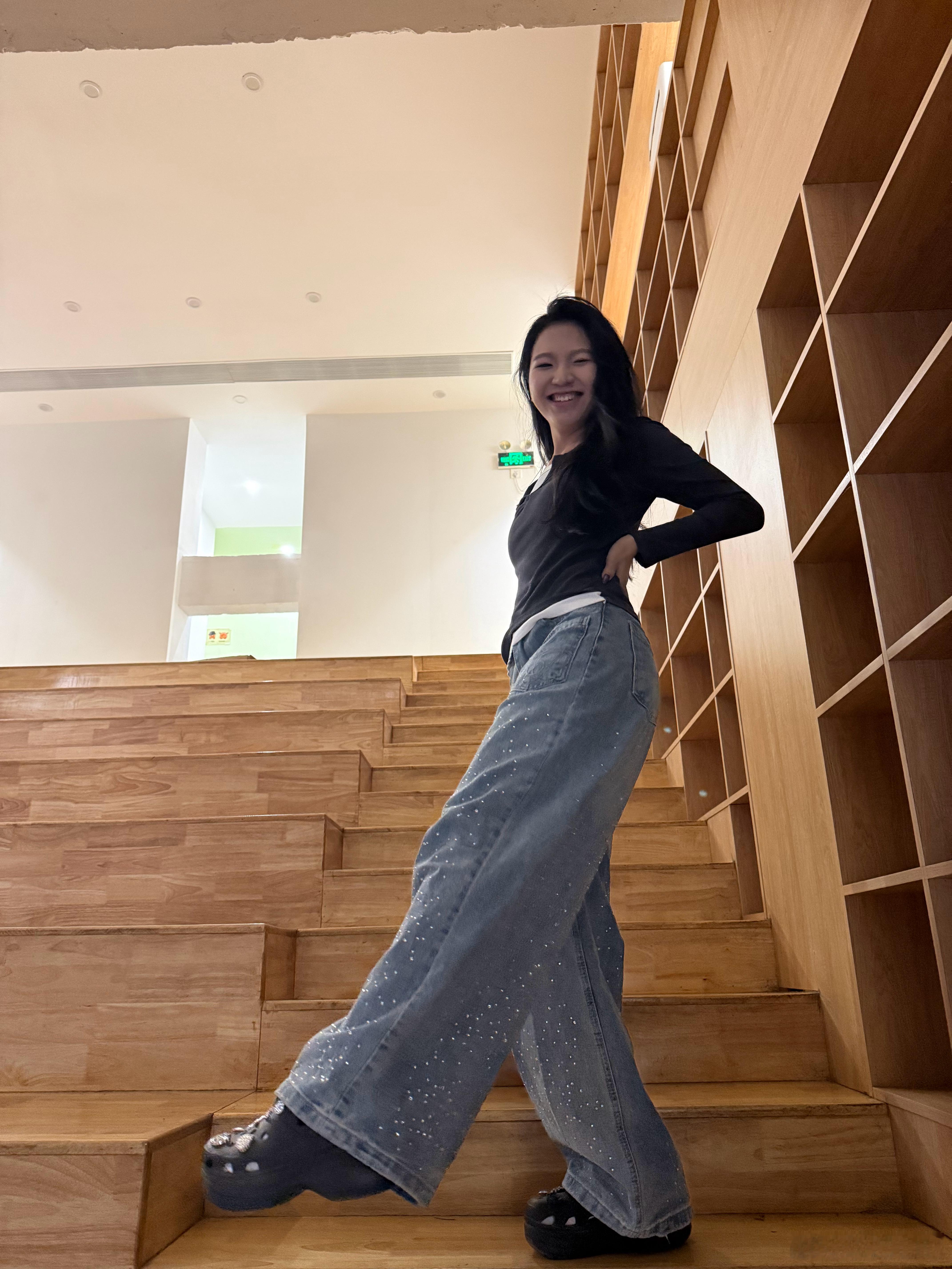 点解唔可以错过情怀车展，你睇今日的张张就无兔子警官睇啦！ 