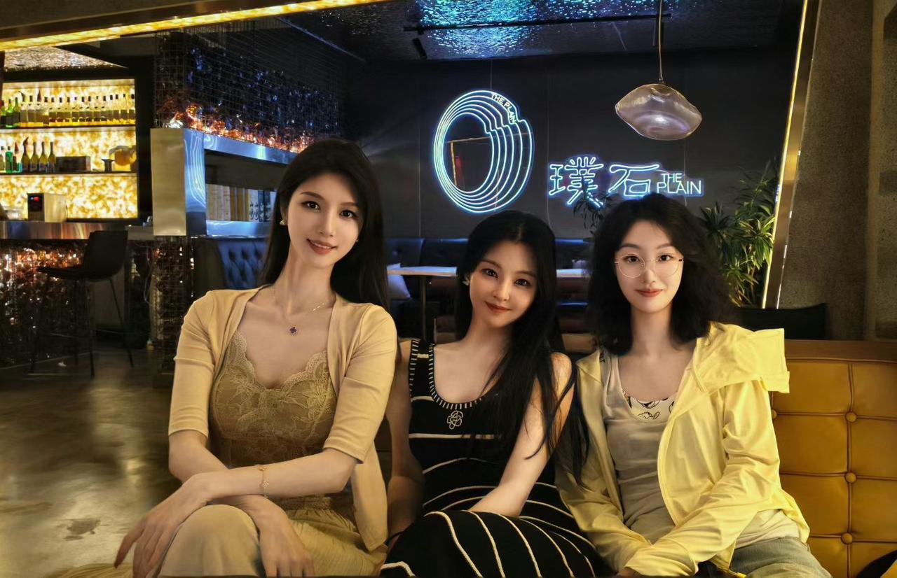 瑜伽美女捞鱼一天