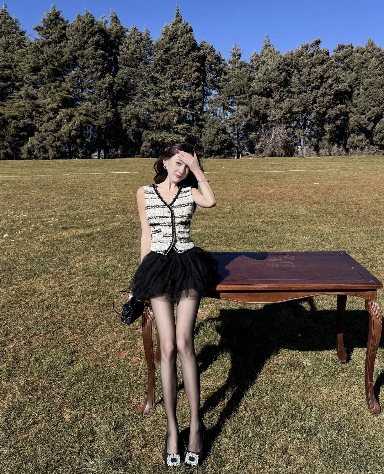 娶这个姑娘，彩礼得多少钱。我表嫂也很漂亮，表哥娶她的时候彩礼一万块，坐标北京昌平