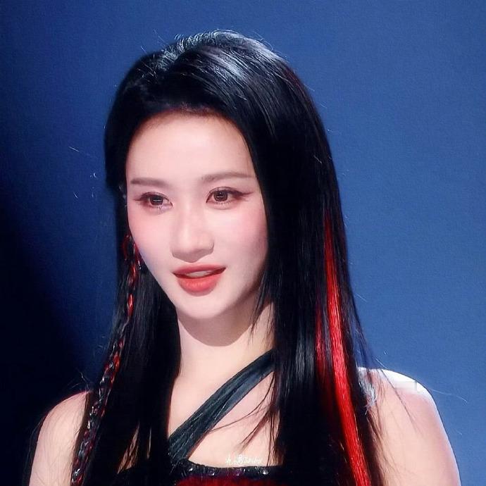 何宣林倒数第三何宣林个喜倒数第三 真的假的呀？看到网传消息何宣林个喜倒数第三，其