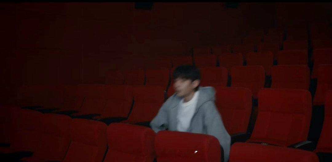 不小心把晚安发给了妈妈手滑翻车把晚安发给老妈，瞬间不知所措。我镜头下的妈妈自带氛