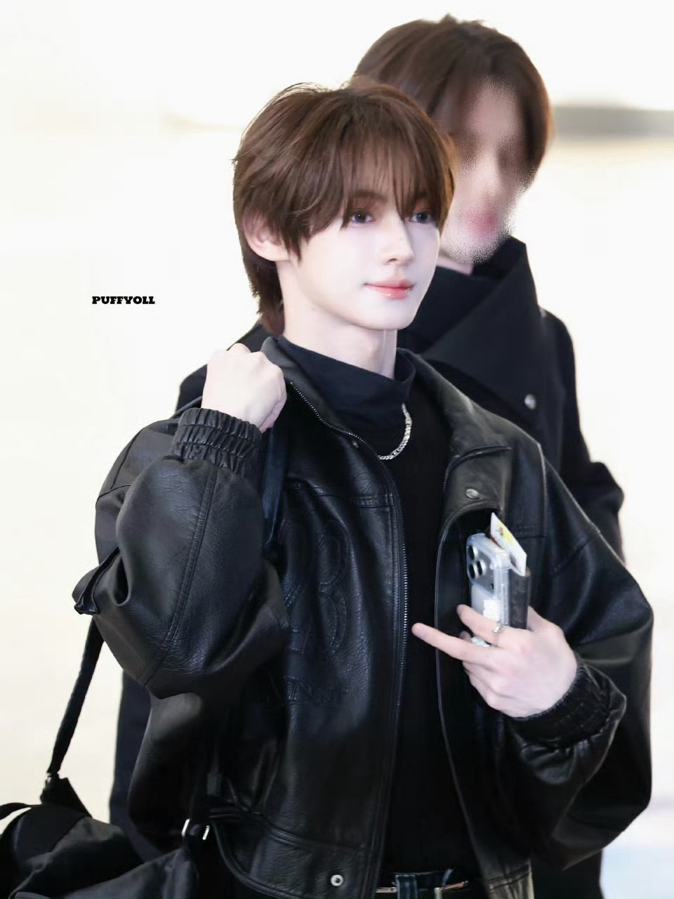 韩振生图帅成这样啥意思！韩振生图帅这样啥意思