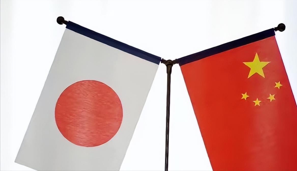 在中国和日本对峙的今天，一个难以避免的真相似乎也还是彻底暴露了出来，世界各国都期