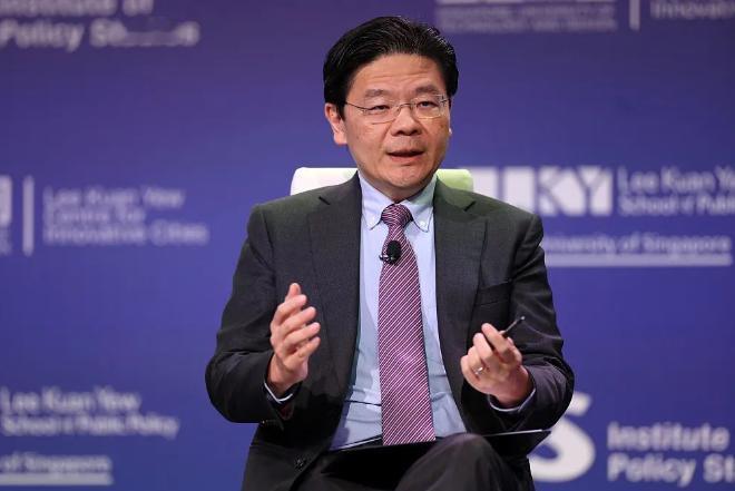 既然你说美国的领导“不可替代”，那别怪我们要让新加坡变得“可有可无”！黄循财这番