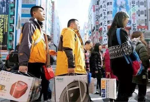 日本这么一折腾，双方的民众都还好点，其实最害怕的还是在日本定居的中国人，这些人在